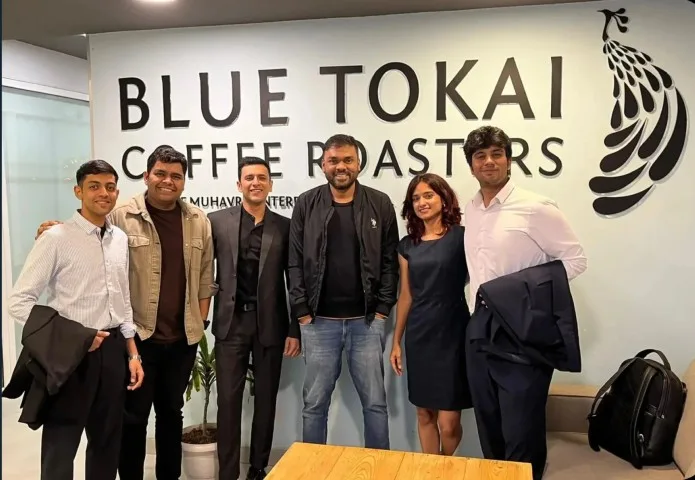 Mesa students at Blue Tokai