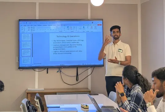 AI, Growth, Product Specialists on Call